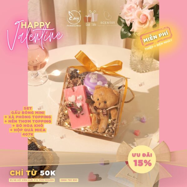 Set Quà Tặng Gấu Bông Mini + Xà Phòng Topping + Nến Thơm Topping + Bó Hoa Khô Kèm Hộp Quà Mica Xinh Xắn